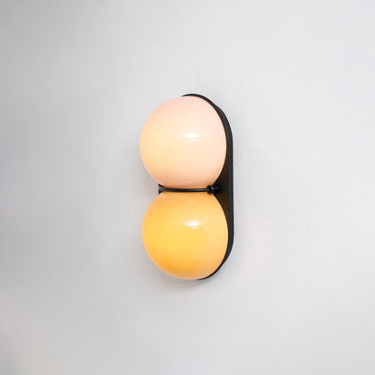 Moderne Dubbele Glazen Wandlamp – Speelse Verlichting met Gekleurde Glazen voor Slaapkamer & Kinderkamer