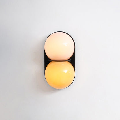 Moderne Dubbele Glazen Wandlamp – Speelse Verlichting met Gekleurde Glazen voor Slaapkamer & Kinderkamer
