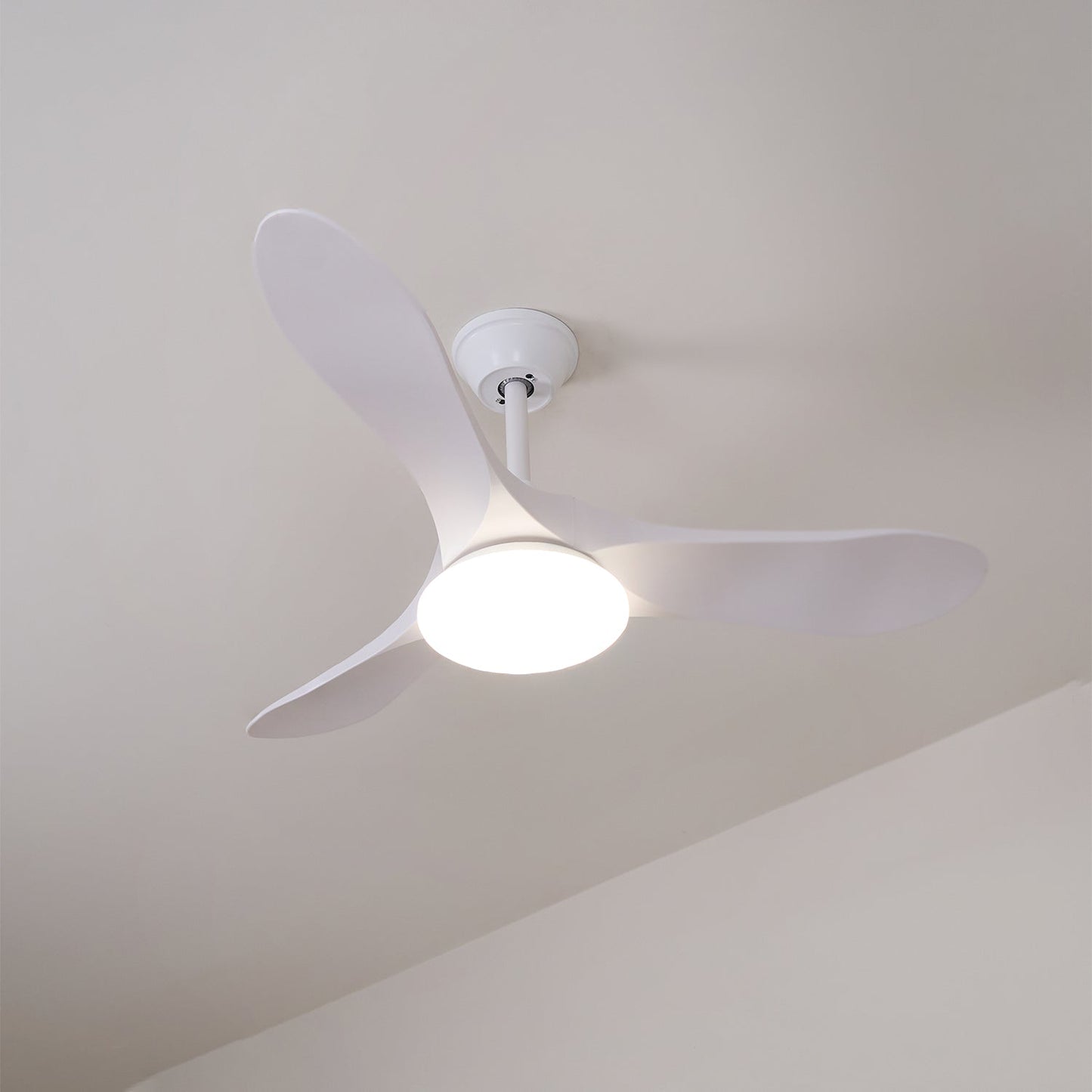 Scandinavische Plafondventilator met Verlichting | Moderne Ventilator met LED | Afstandsbediening & 6 Snelheden | Zwart Wit Houtnerf | Voor Slaapkamer Woonkamer | 106/132 cm