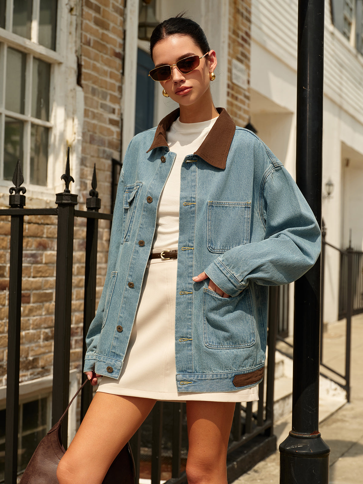 Dames Blauwe Denim Jas met Contrastkraag Casual Stijl - StudioMarella