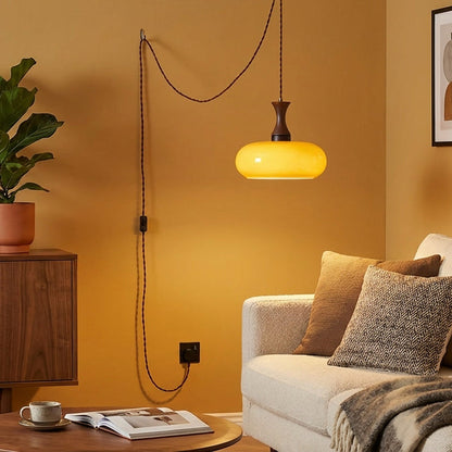 Amber glazen hanglamp – warme sfeerverlichting voor woonkamer en eetkamer