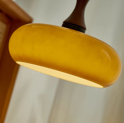 Amber glazen hanglamp – warme sfeerverlichting voor woonkamer en eetkamer
