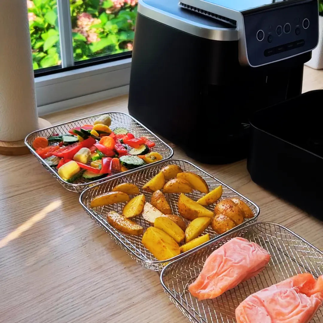Stapelbare Mandjes voor Heteluchtfriteuses – RVS 304 – Inclusief 2 Hittebestendige Tangen – Rond, Rechthoekig of Vierkant