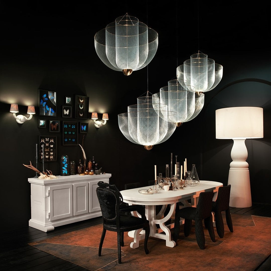 Geometrische Metalen Kroonluchter met Geïntegreerde LED en Messing Accenten – Drie Gelaagde Designlamp
