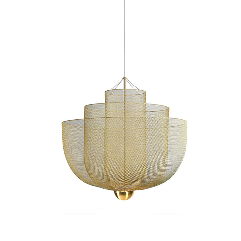 Geometrische Metalen Kroonluchter met Geïntegreerde LED en Messing Accenten – Drie Gelaagde Designlamp
