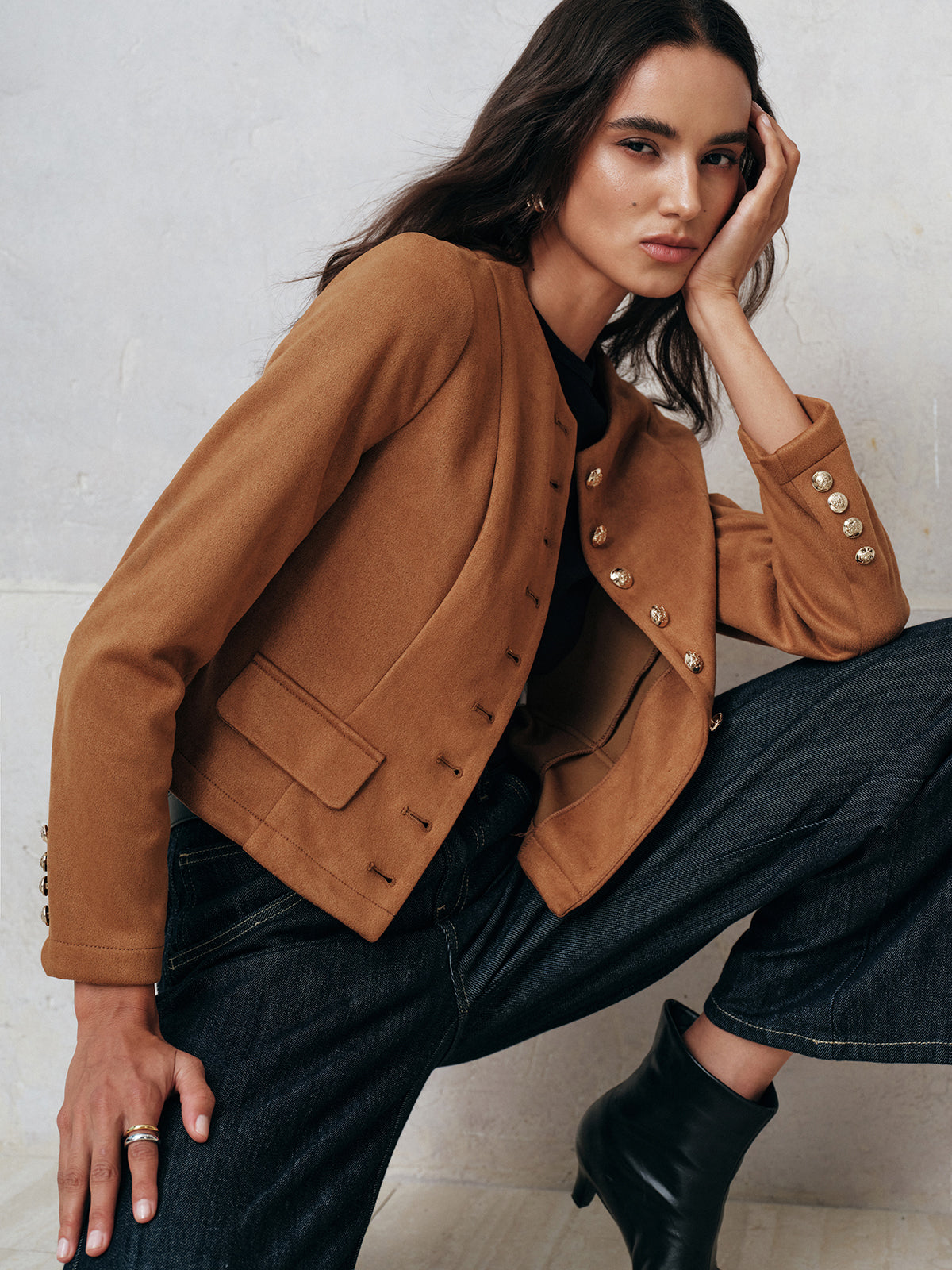 Korte Dames Jas van Suede - Elegante Pasvorm - StudioMarella