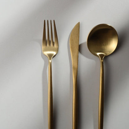 Minimalistisch Bestekset Titanium-Coating 18/10 Roestvrij Staal Premium Servies Modern Tafelgerei Luxe Eetgerei Chique Tafelstyling Elegant Cutlery Set 4 tot 16 Personen