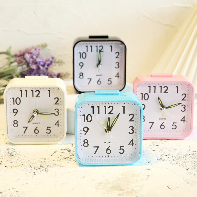 Minimalistische Stille Wekker met Goed Leesbaar Display en Zacht Alarm