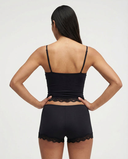 Mira | Elegante Damesloungeset met Kanten Rand 1