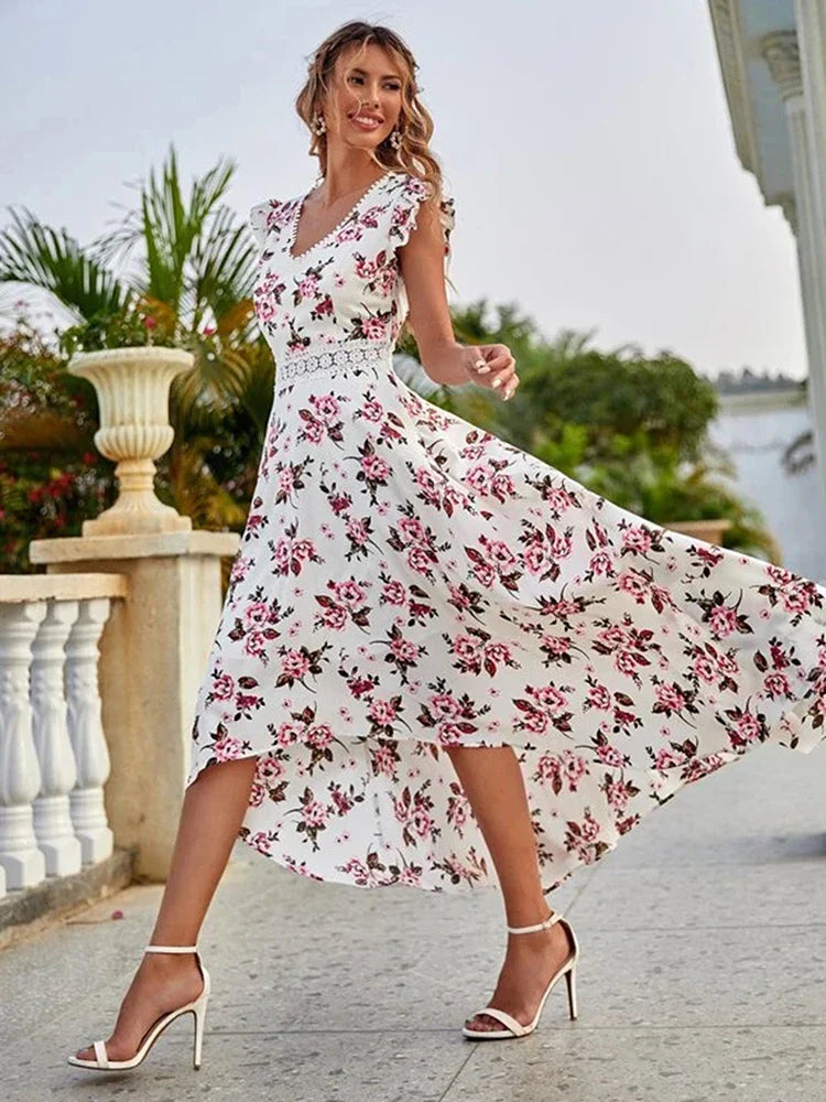Bloemenjurk met Kant en Houten Knopen van MiraBella wordt 
Jurk met Bloemenprint en Kant Zomerjurk MiraBella