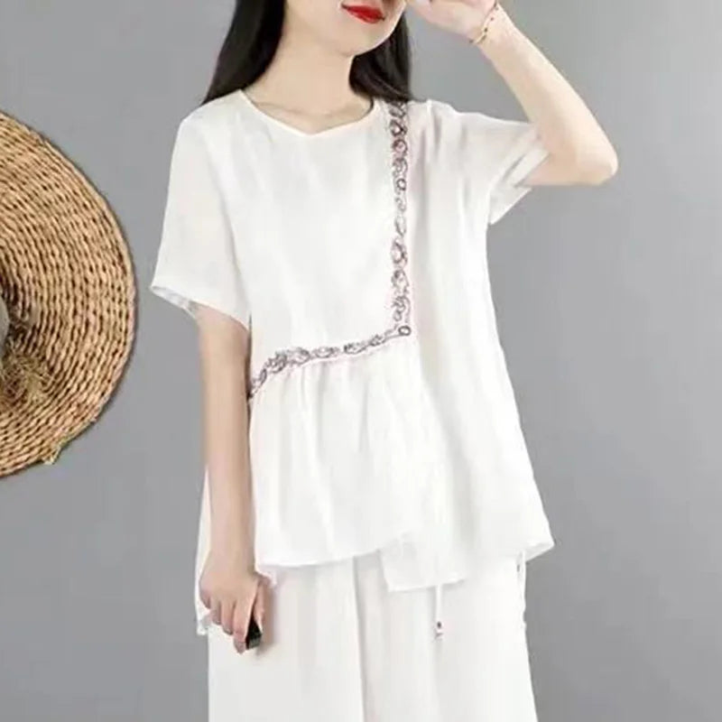 Vrouwelijke Blouse met Borduurwerk Zomerse Stijl