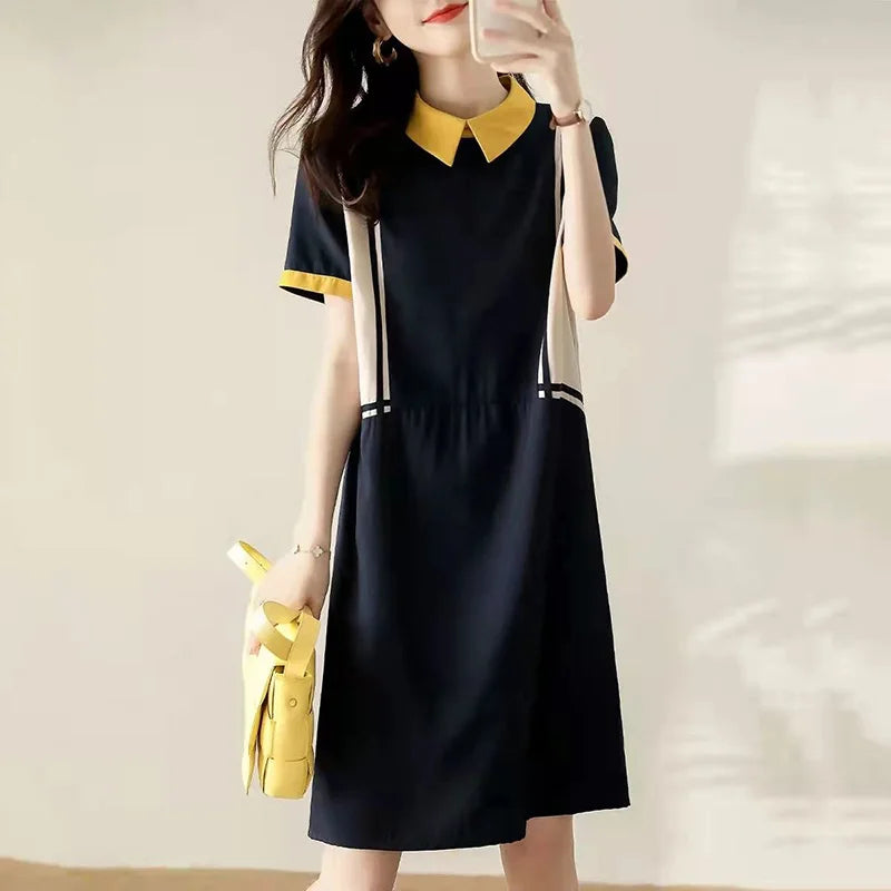 Jurk met Kraag Midi Lengte Peter Pan Stijl