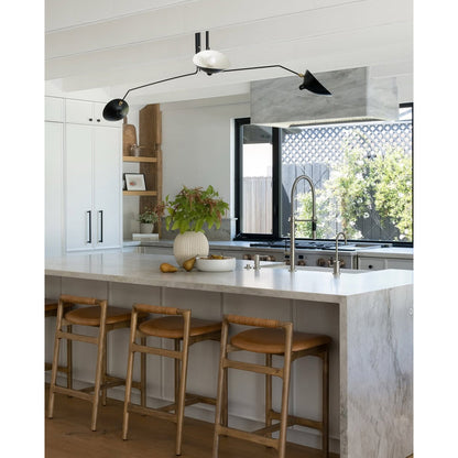 Verstelbare Spinlamp Multi-Arm Plafondlamp Industriële Design Messing Details Zwart Wit Scandinavisch Modern