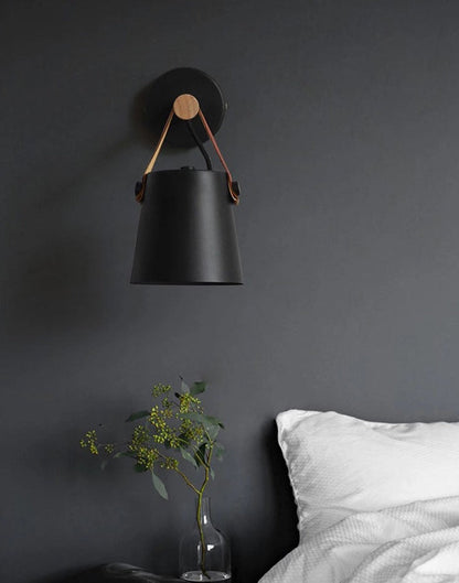 Wandlamp Kegel Hout IJzer Leren Band E27 Industrieel Zwart Wit Woonkamer