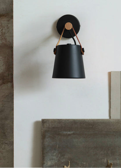 Wandlamp Kegel Hout IJzer Leren Band E27 Industrieel Zwart Wit Woonkamer