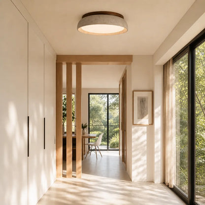 Scandinavische Plafondlamp Travertijn met Houtaccent — Moderne Ronde Opbouwspot Natuursteen en Acryl Inbouw LED Verlichting Warm Wit 3000K Slaapkamer Gang Entree Woonkamer — Ø 30 cm × H 7 cm