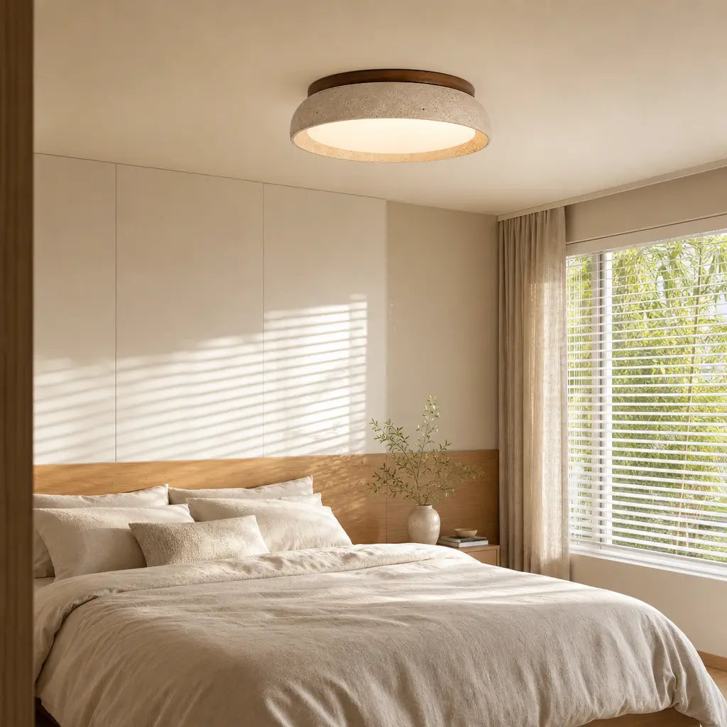 Scandinavische Plafondlamp Travertijn met Houtaccent — Moderne Ronde Opbouwspot Natuursteen en Acryl Inbouw LED Verlichting Warm Wit 3000K Slaapkamer Gang Entree Woonkamer — Ø 30 cm × H 7 cm