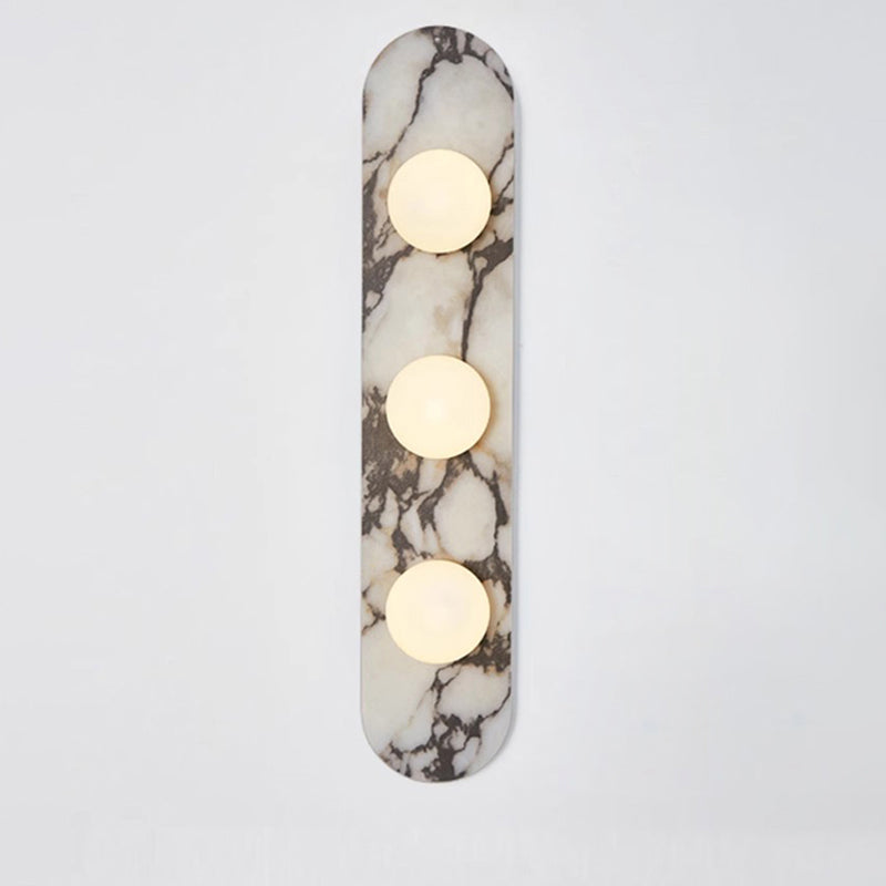 Design Wandlamp van Bulgari Marmer met Opaalglazen Bol – Italiaanse Mid-Century Wandverlichting voor Woonkamer, Hal en Slaapkamer