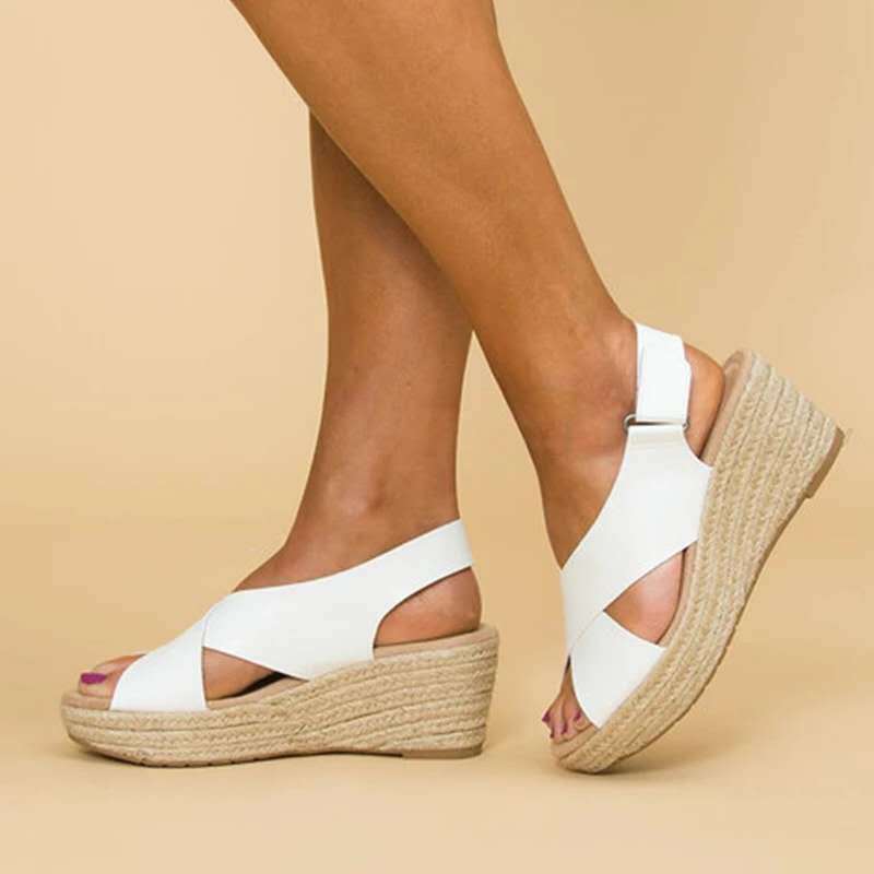 Monika | Sleehaksandalen Dames met Gekruiste Bandjes 8