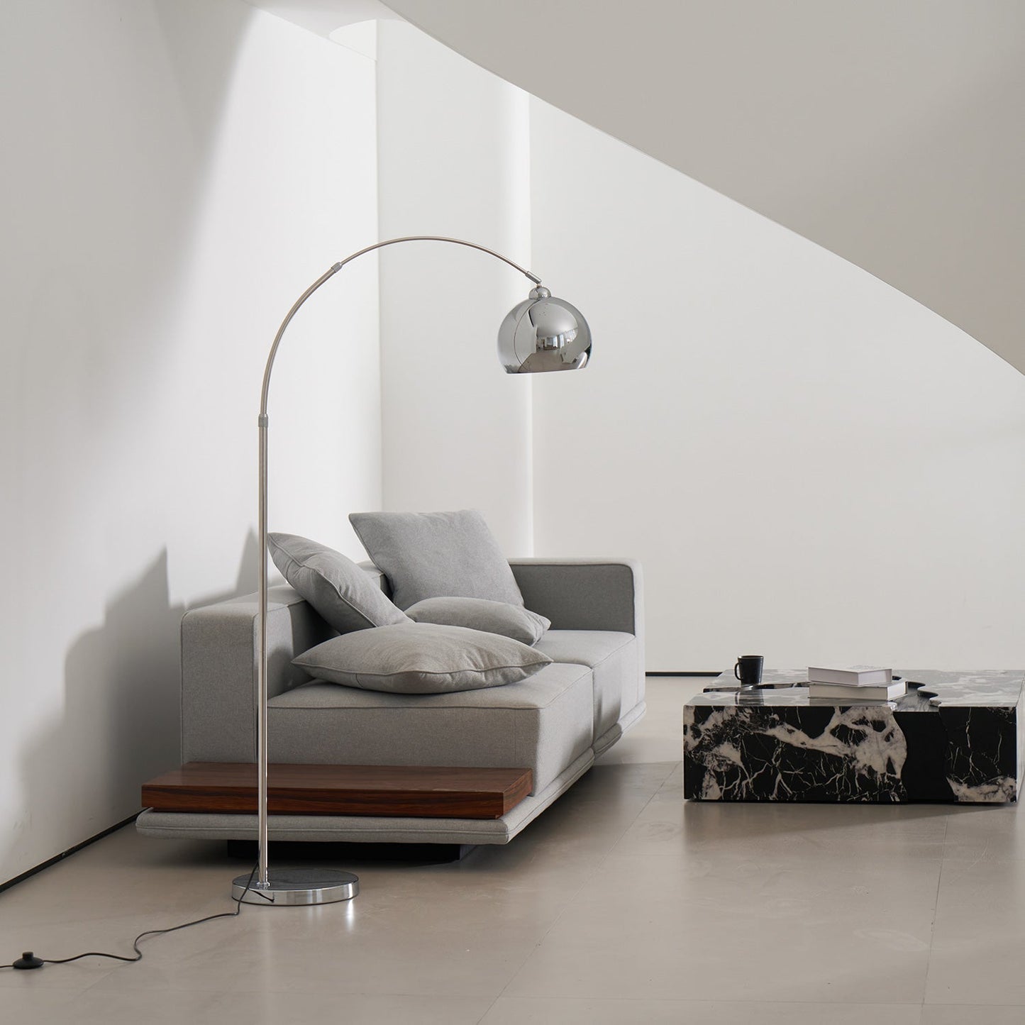 Verstelbare Vloerlamp Metaal Zwart Chroom Wit Telescopische Arm Leeslamp Modern Design