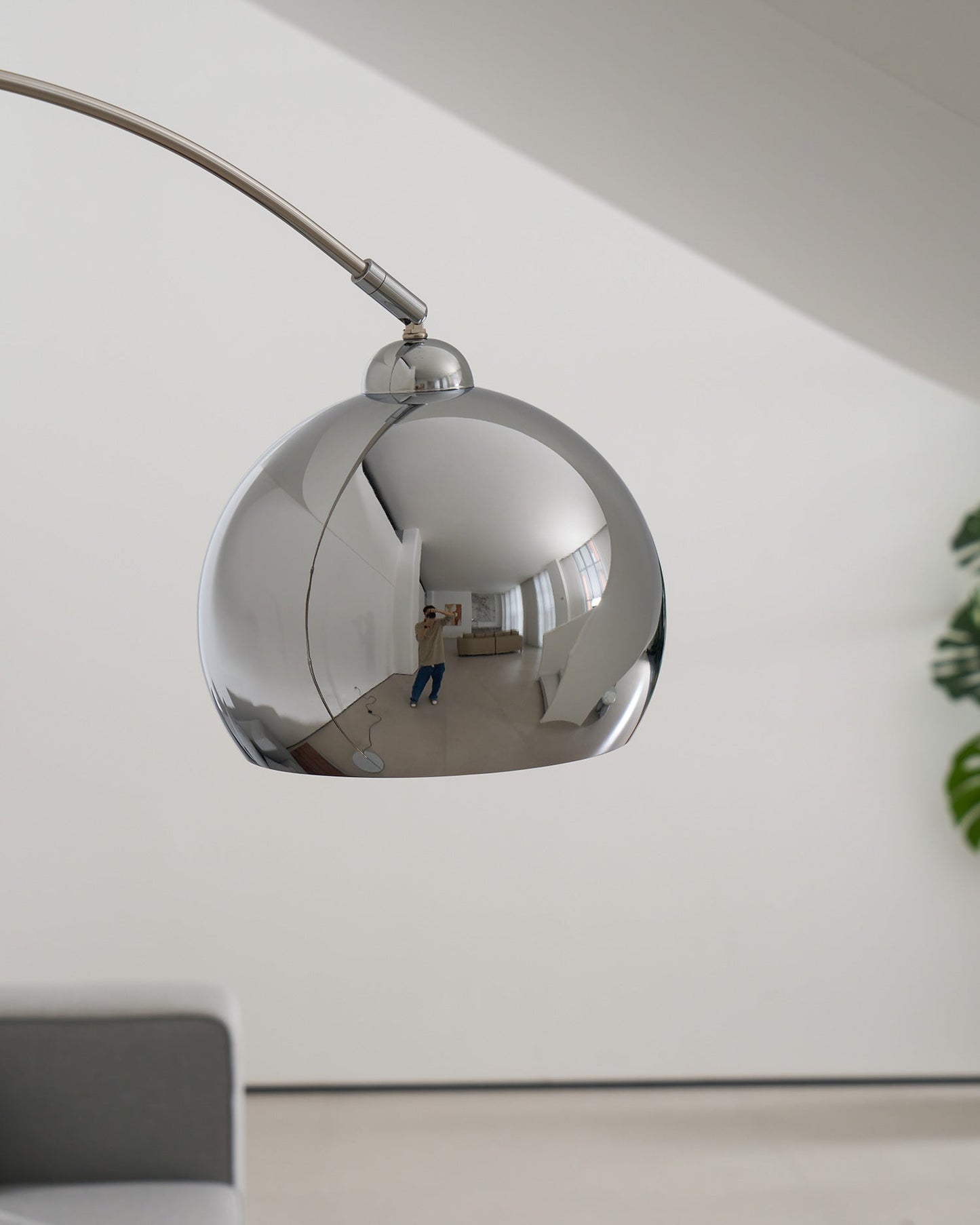 Verstelbare Vloerlamp Metaal Zwart Chroom Wit Telescopische Arm Leeslamp Modern Design