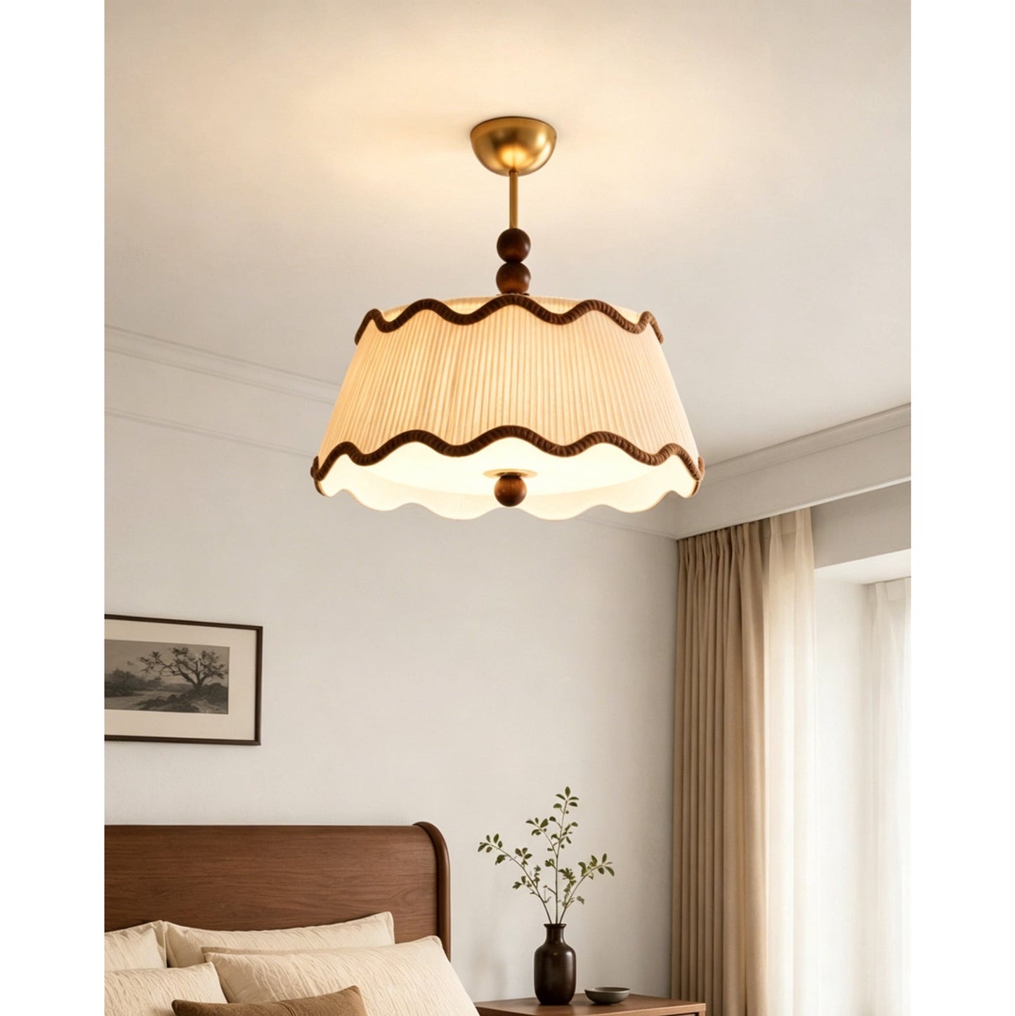 Plafondlamp met Geplooide Kap en Houten Kralen – Vintage Cottage Stijl voor Warm Sfeervol Licht