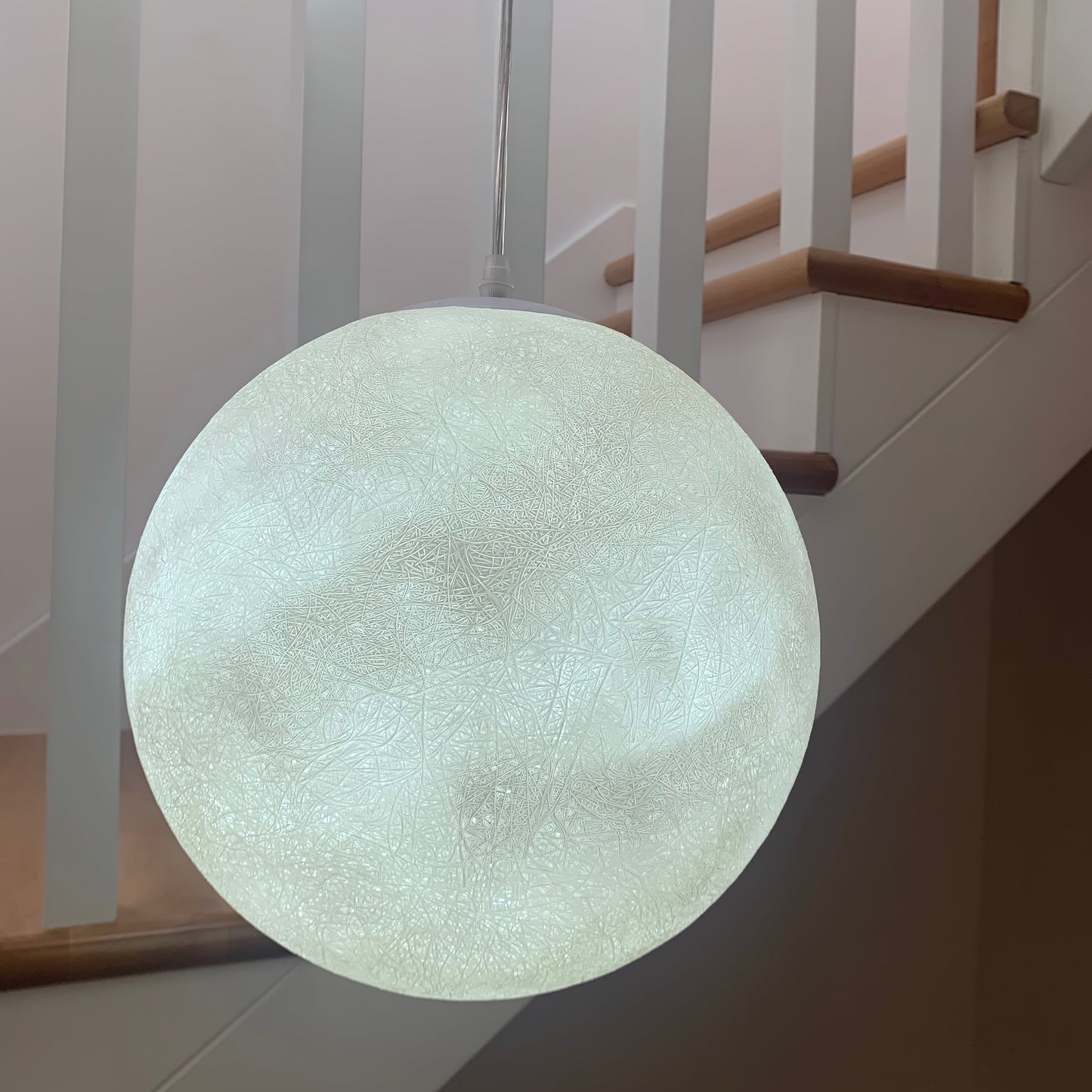 Maan Hanglamp – Realistische Textuur – 8 Maten Beschikbaar – Romantische Maanbol voor Slaapkamer Eetkamer Kinderkamer – Dimbaar Warm Licht – Schuine Plafondadapter Inbegrepen