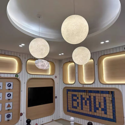 Maan Hanglamp – Realistische Textuur – 8 Maten Beschikbaar – Romantische Maanbol voor Slaapkamer Eetkamer Kinderkamer – Dimbaar Warm Licht – Schuine Plafondadapter Inbegrepen
