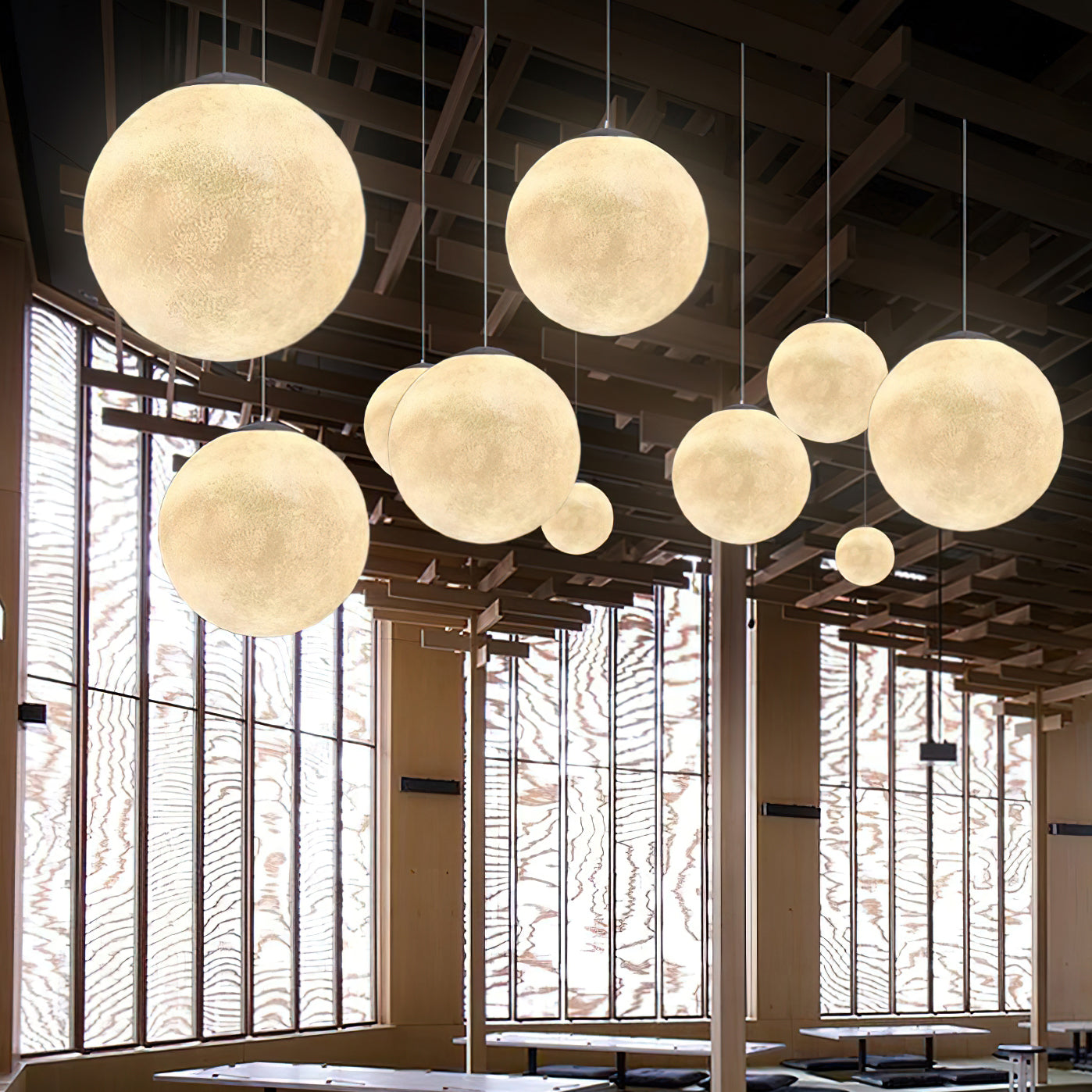 Maan Hanglamp – Realistische Textuur – 8 Maten Beschikbaar – Romantische Maanbol voor Slaapkamer Eetkamer Kinderkamer – Dimbaar Warm Licht – Schuine Plafondadapter Inbegrepen