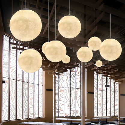 Maan Hanglamp – Realistische Textuur – 8 Maten Beschikbaar – Romantische Maanbol voor Slaapkamer Eetkamer Kinderkamer – Dimbaar Warm Licht – Schuine Plafondadapter Inbegrepen