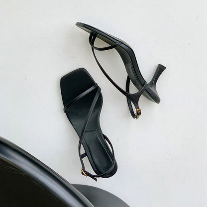 Zomer Sandalen met Glamour Riempjes van ChicMode