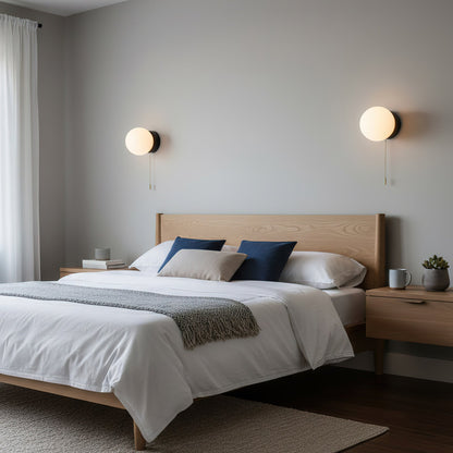 Glazen Wandlamp Scandinavisch Design met Ronde Bolkap Wit Glas G9 Fitting Compact & Modern Sfeervol voor Slaapkamer Hal