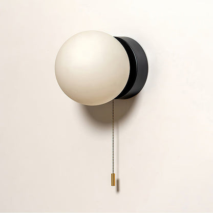 Glazen Wandlamp Scandinavisch Design met Ronde Bolkap Wit Glas G9 Fitting Compact & Modern Sfeervol voor Slaapkamer Hal