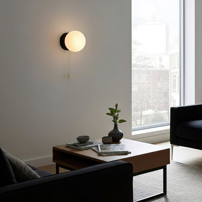 Glazen Wandlamp Scandinavisch Design met Ronde Bolkap Wit Glas G9 Fitting Compact & Modern Sfeervol voor Slaapkamer Hal