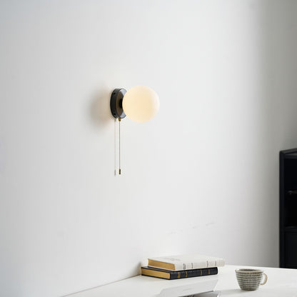 Glazen Wandlamp Scandinavisch Design met Ronde Bolkap Wit Glas G9 Fitting Compact & Modern Sfeervol voor Slaapkamer Hal