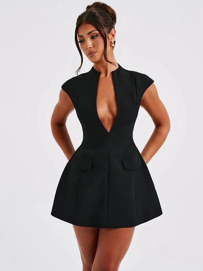Zwarte Mini Jurk voor Vrouwen Mouwloos Kort Model
