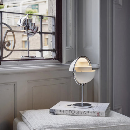 Draagbare Tafellamp met Geïntegreerde LED en USB-Oplaadbare Batterij – Dimbaar 330 Lumen 3000K Modern Design