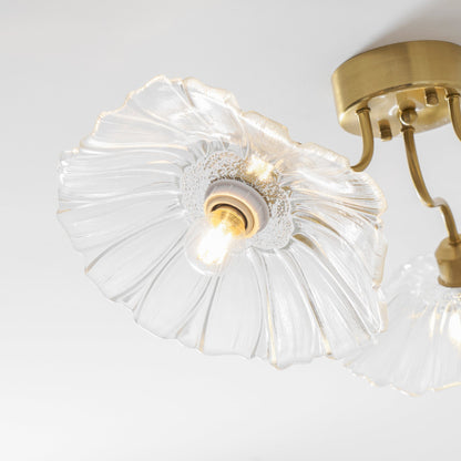 Glazen Plafondlamp met Bladmotief – 3, 5 of 6 Lichtpunten – Gouden Armatuur met Helder of Roze Matglas