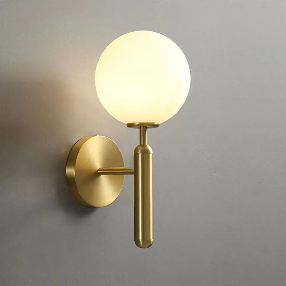 Wandlamp met glazen kap – modern design in goud of zwart met melkglas of ripple-afwerking
