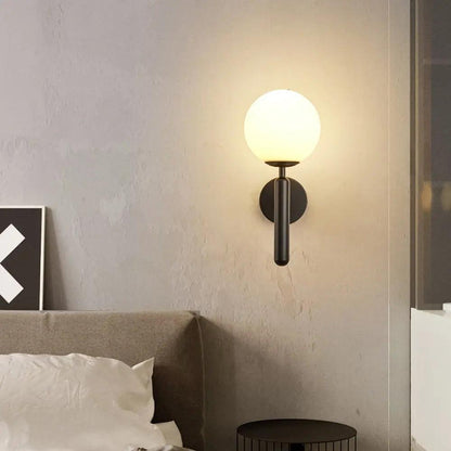 Wandlamp met glazen kap – modern design in goud of zwart met melkglas of ripple-afwerking