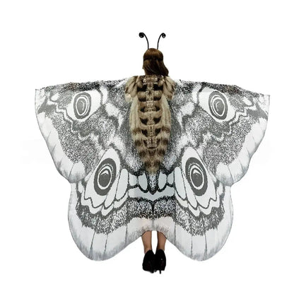 Nachtvlinder Cape Grey Moth – Elegante Vleugelomhang voor Creatieve Momenten