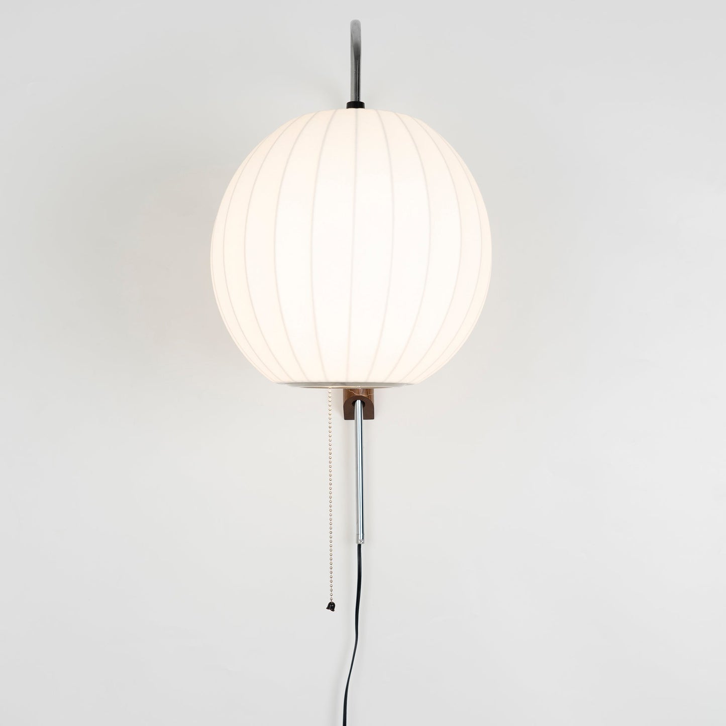 Wandlamp Zijden Kap Walnoot Metaal Wit Woonkamer Slaapkamer