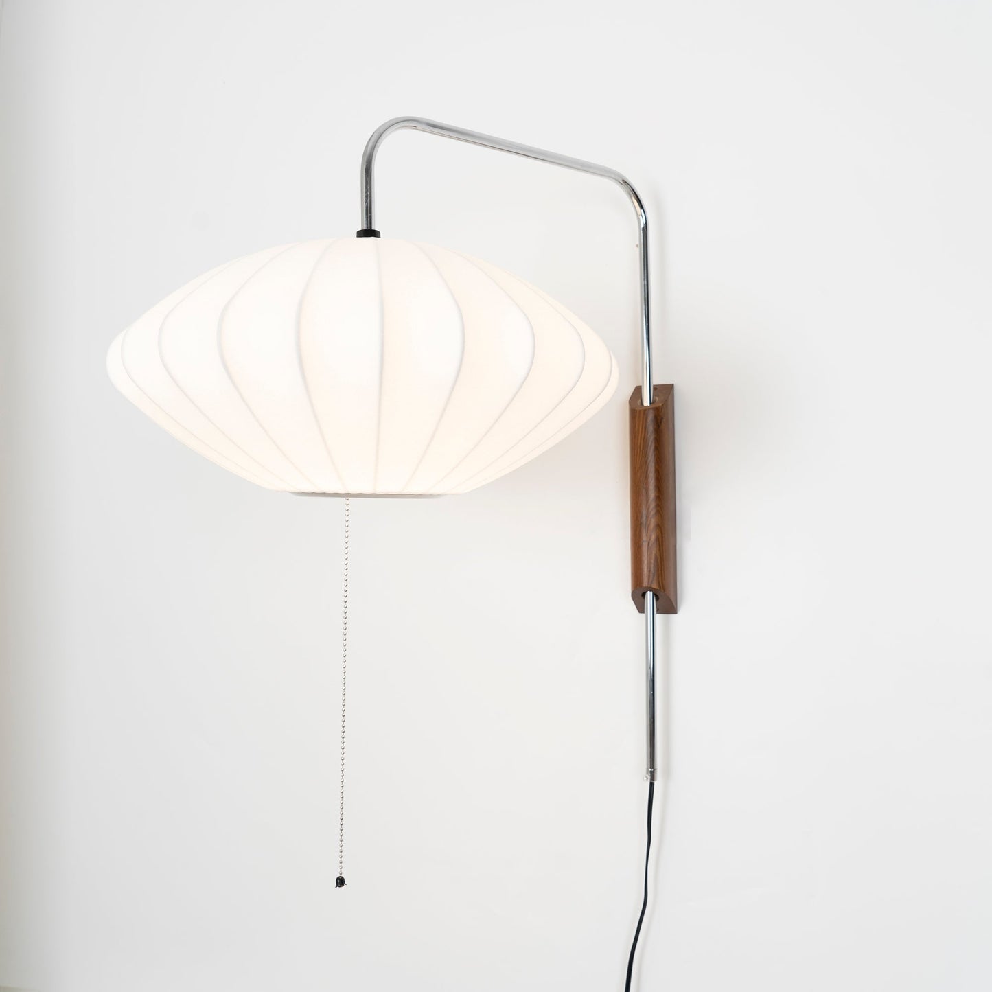 Wandlamp Zijden Kap Walnoot Metaal Wit Woonkamer Slaapkamer