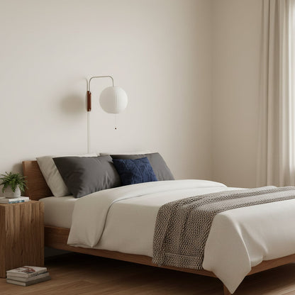 Wandlamp met Scharnierende Kap - Plug-In - Verstelbare Lichtrichting - Scandinavisch Design - Walnoot Accent