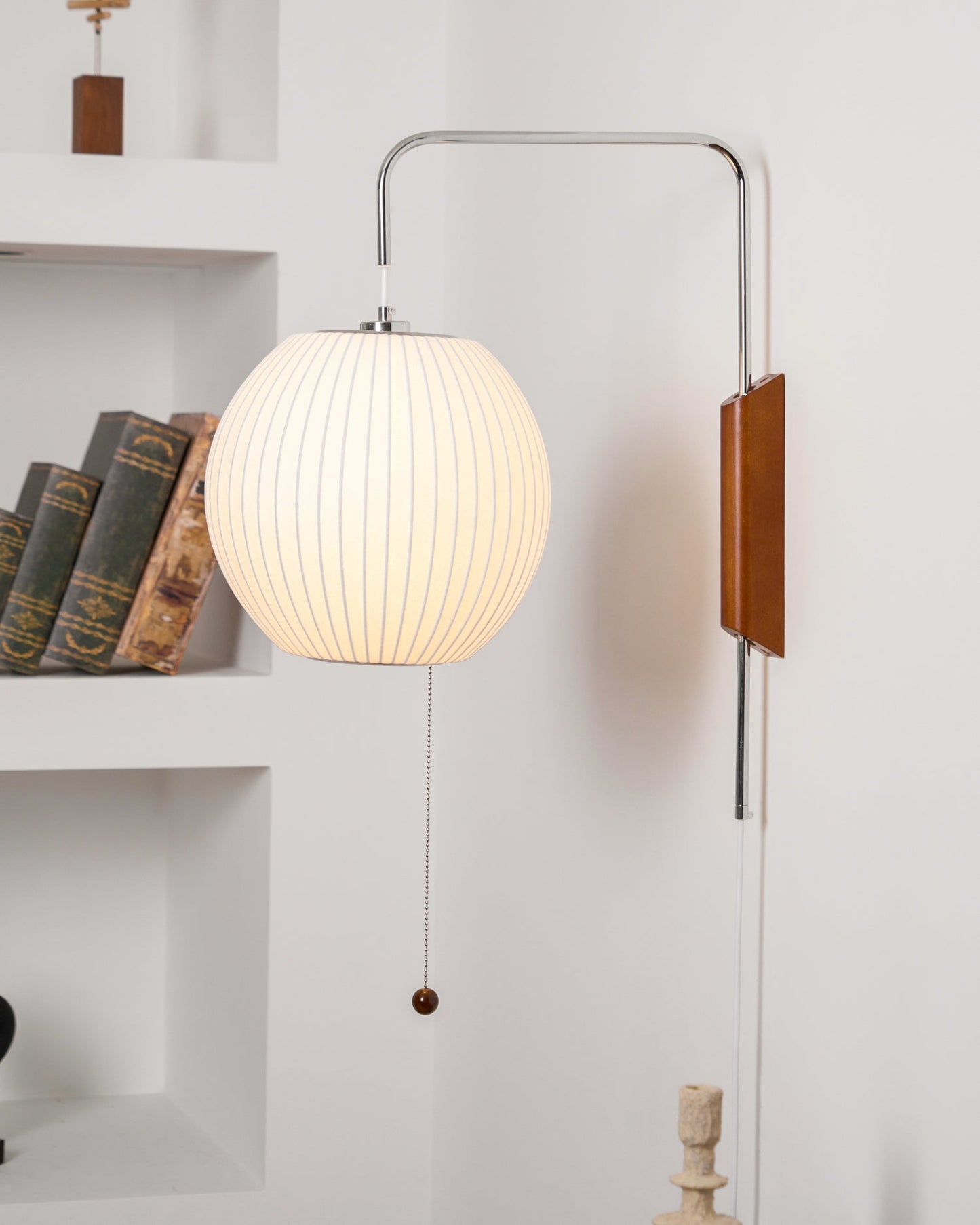 Wandlamp Zijden Kap Walnoot Metaal Wit Woonkamer Slaapkamer