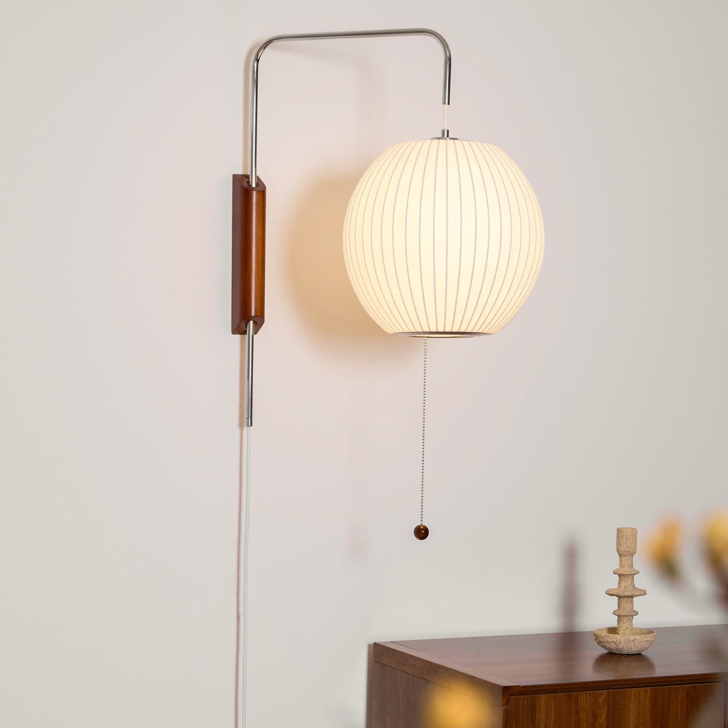 Wandlamp Zijden Kap Walnoot Metaal Wit Woonkamer Slaapkamer
