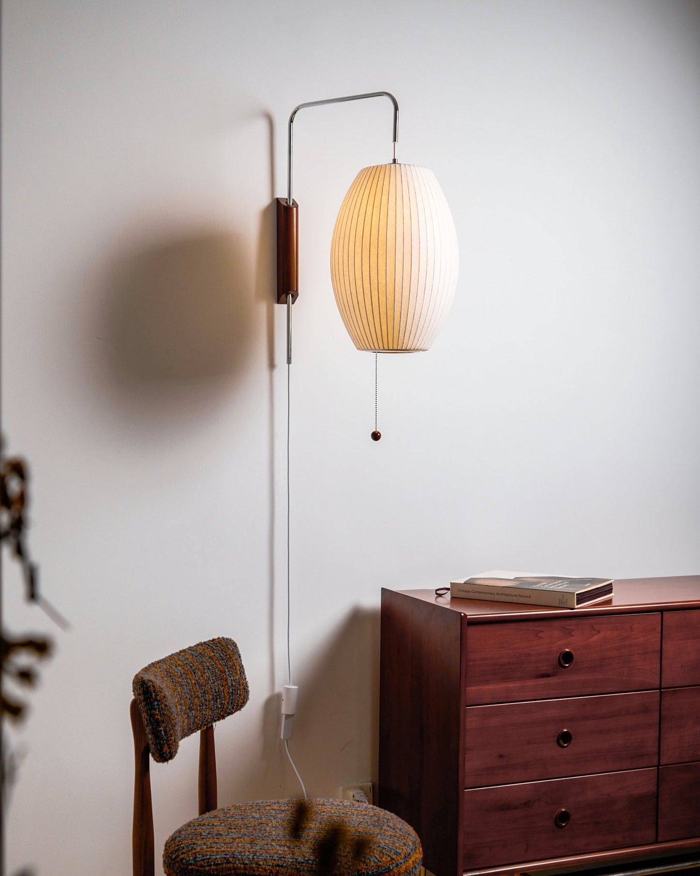 Wandlamp Zijden Kap Walnoot Metaal Wit Woonkamer Slaapkamer
