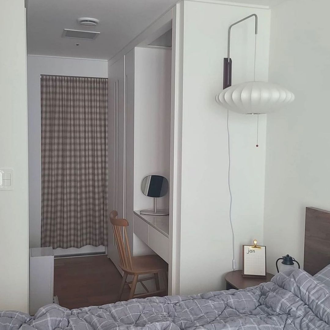 Wandlamp Zijden Kap Walnoot Metaal Wit Woonkamer Slaapkamer