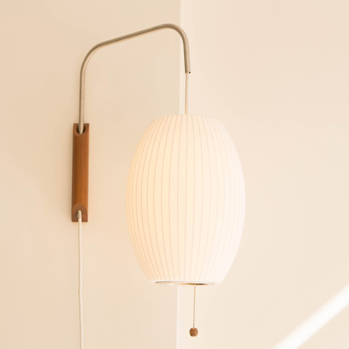 Wandlamp Nelson Bubble Polymeer Staalwire Walnoot Wit Mid-Century E27 4 Vormen Slaapkamer