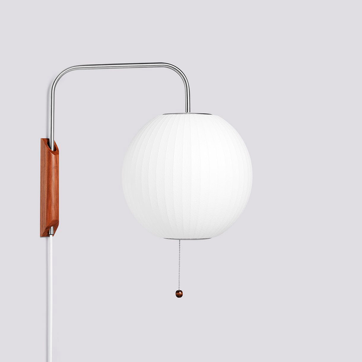 Wandlamp met Scharnierende Kap - Plug-In - Verstelbare Lichtrichting - Scandinavisch Design - Walnoot Accent